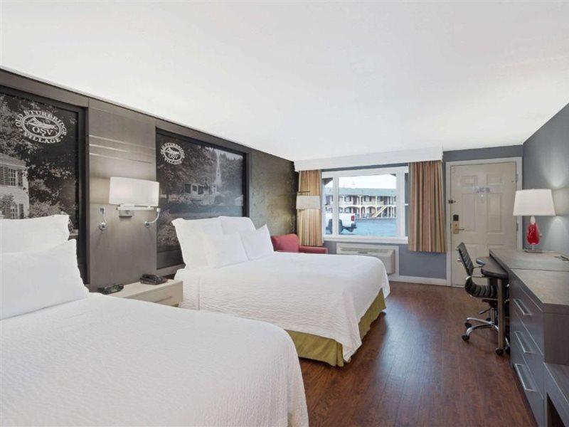 Super 8 By Wyndham Sturbridge Otel Dış mekan fotoğraf