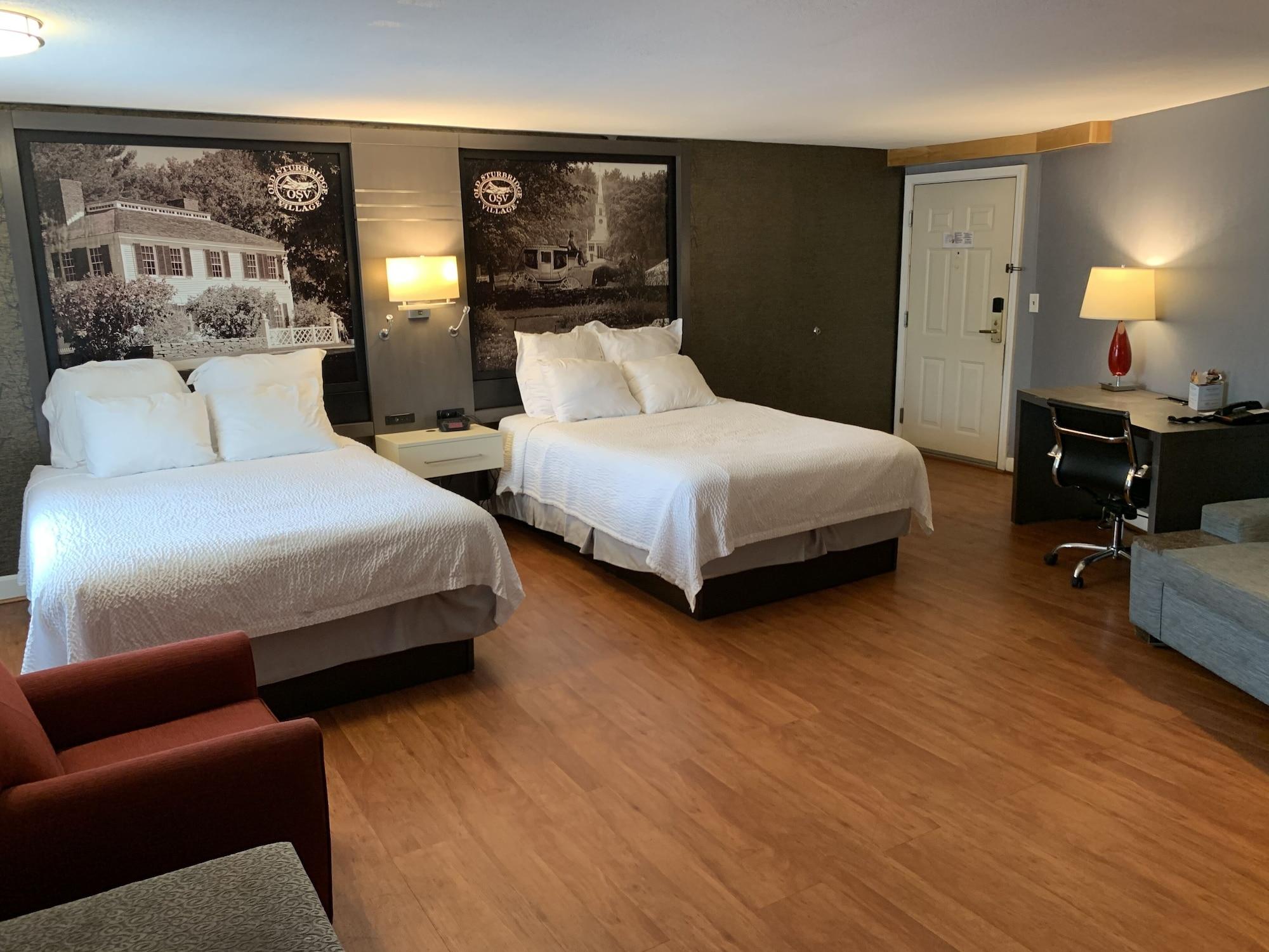 Super 8 By Wyndham Sturbridge Otel Dış mekan fotoğraf