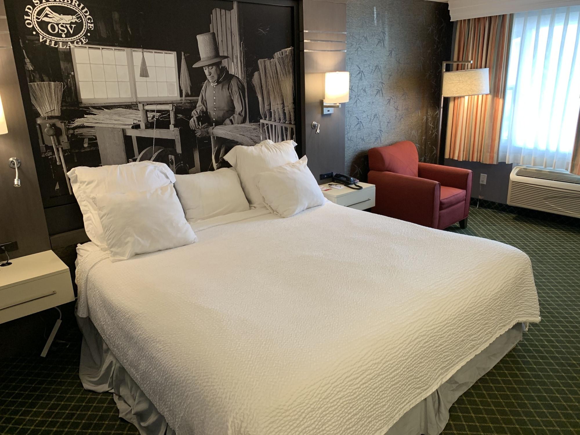 Super 8 By Wyndham Sturbridge Otel Dış mekan fotoğraf