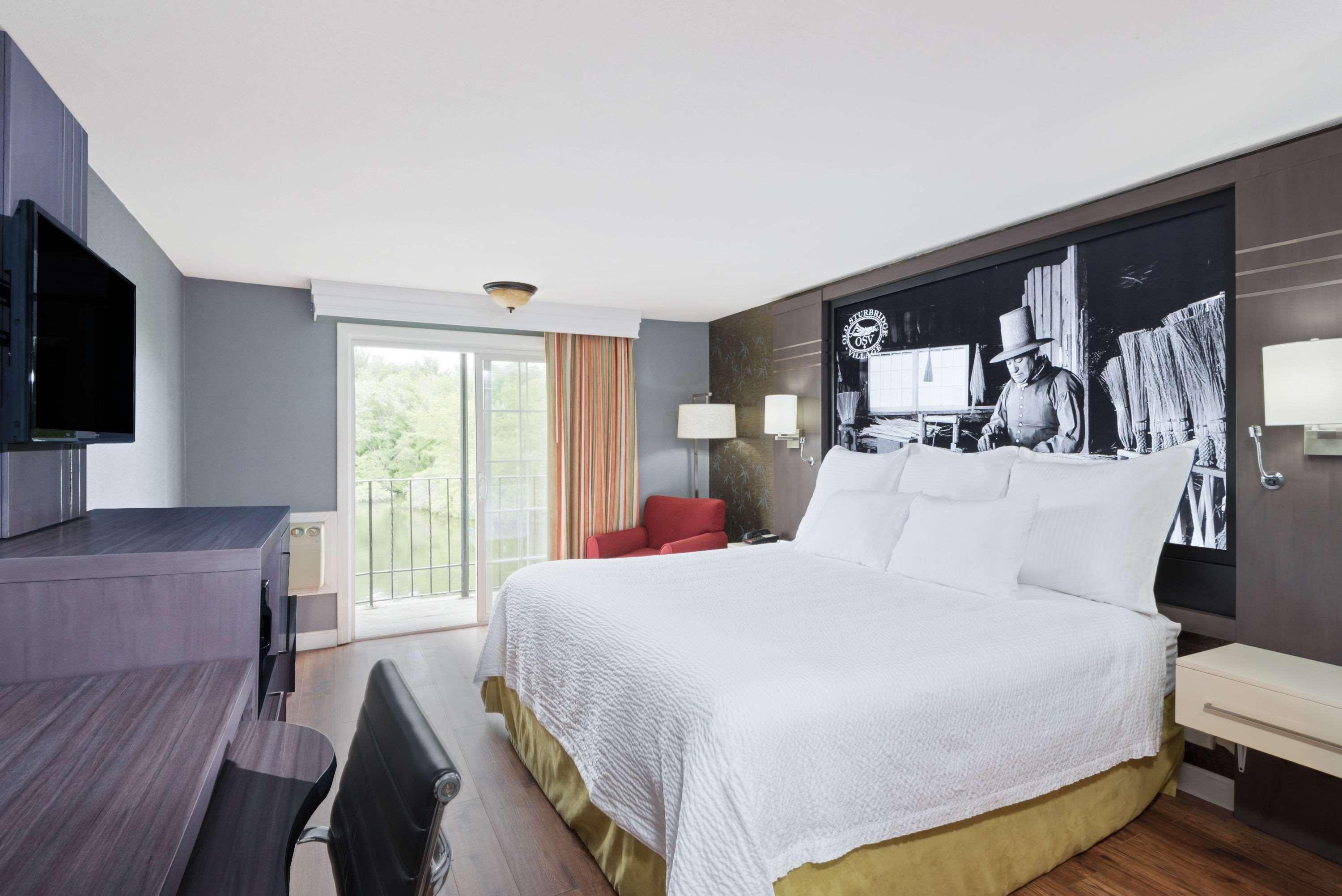 Super 8 By Wyndham Sturbridge Otel Dış mekan fotoğraf