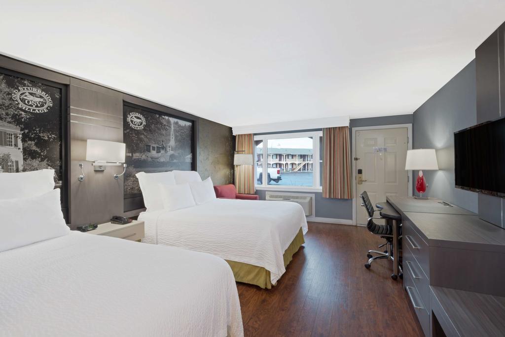 Super 8 By Wyndham Sturbridge Otel Dış mekan fotoğraf